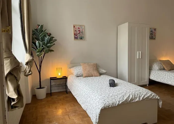 130 M2 Calm & Stylish Apartment