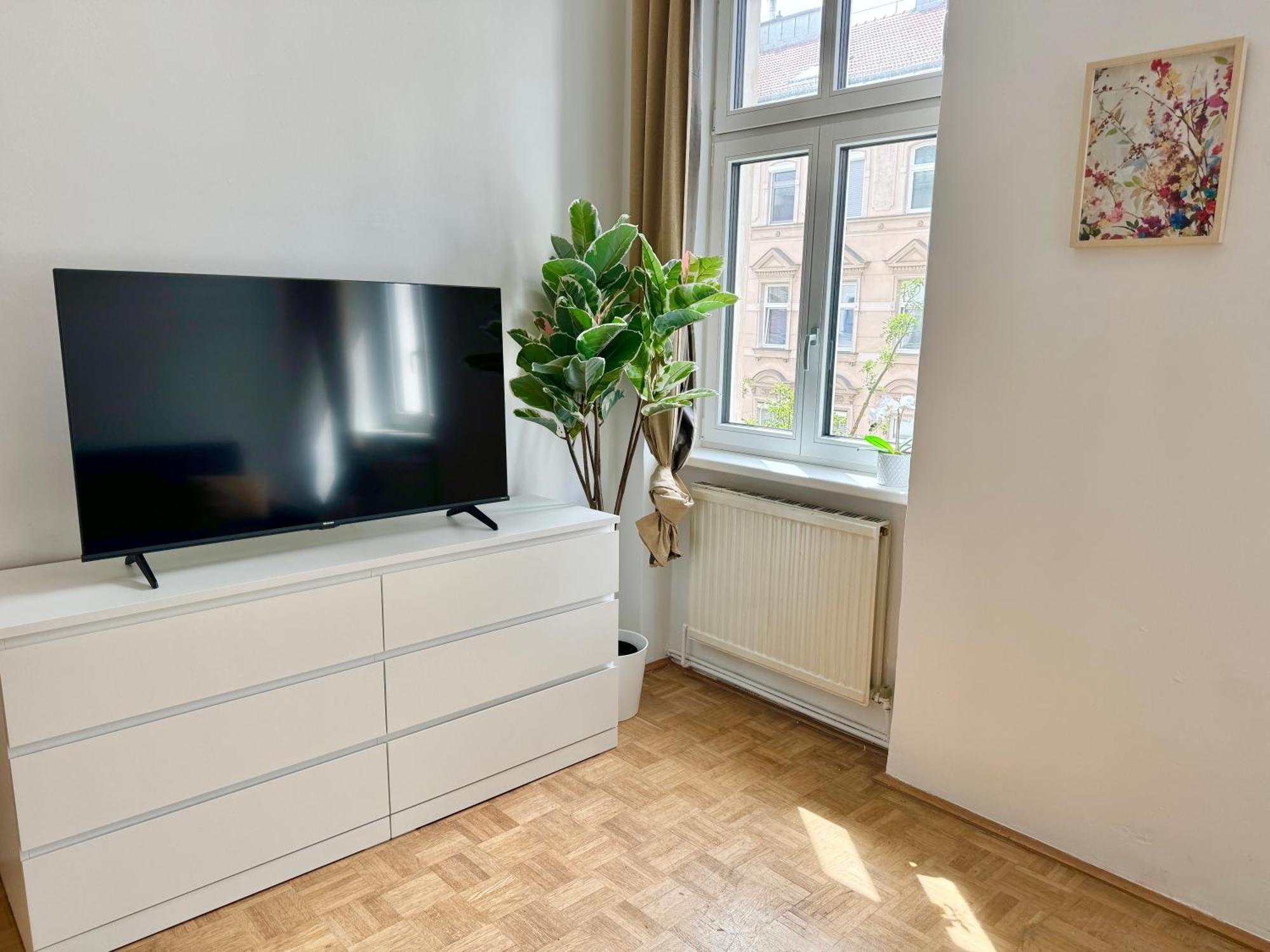 Apartment 130 M2 Calm & Stylish