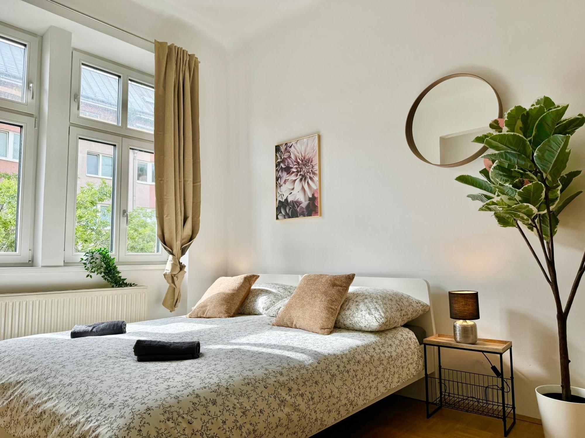130 M2 Calm & Stylish Apartment Wien