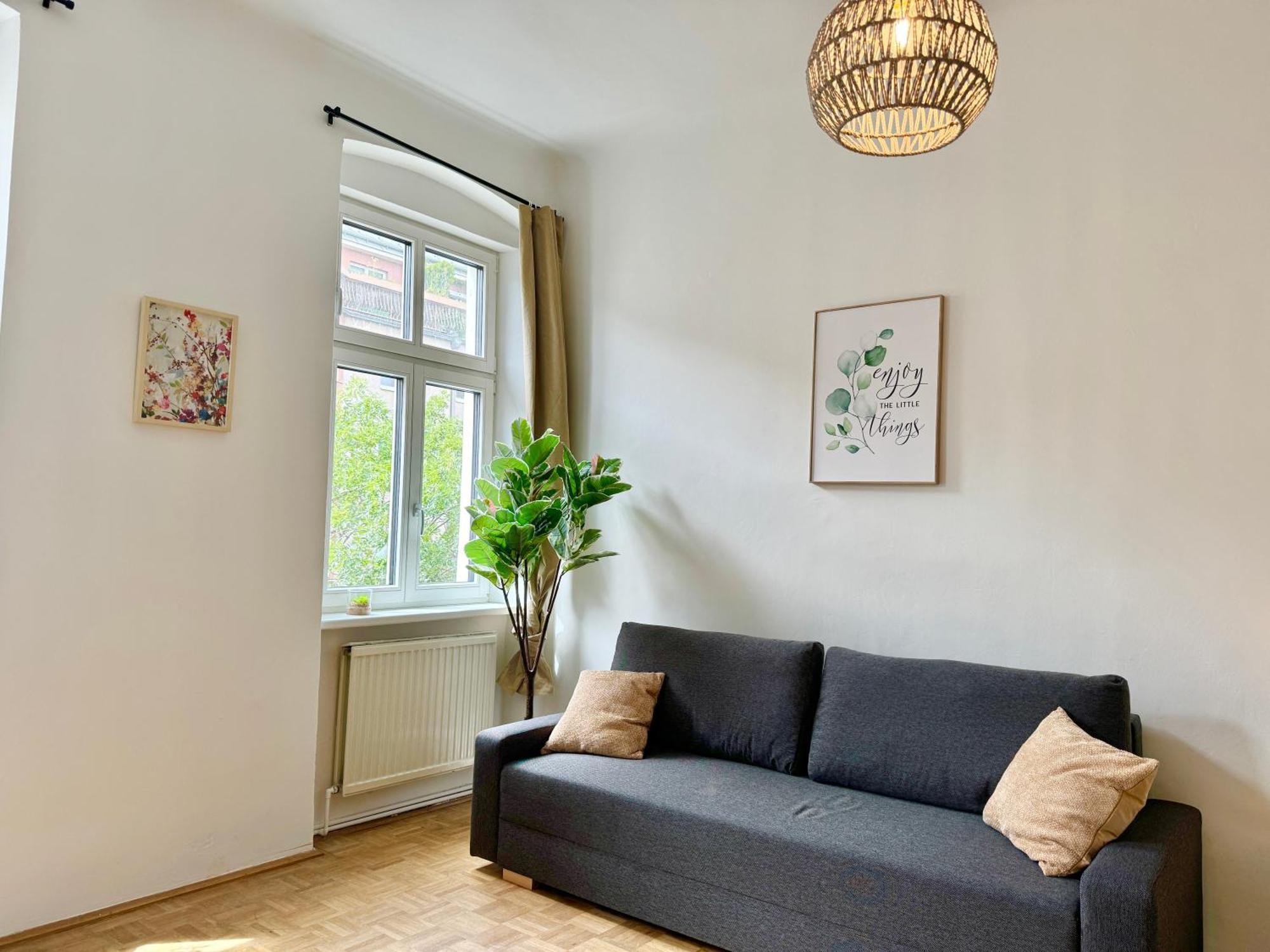 130 M2 Calm & Stylish